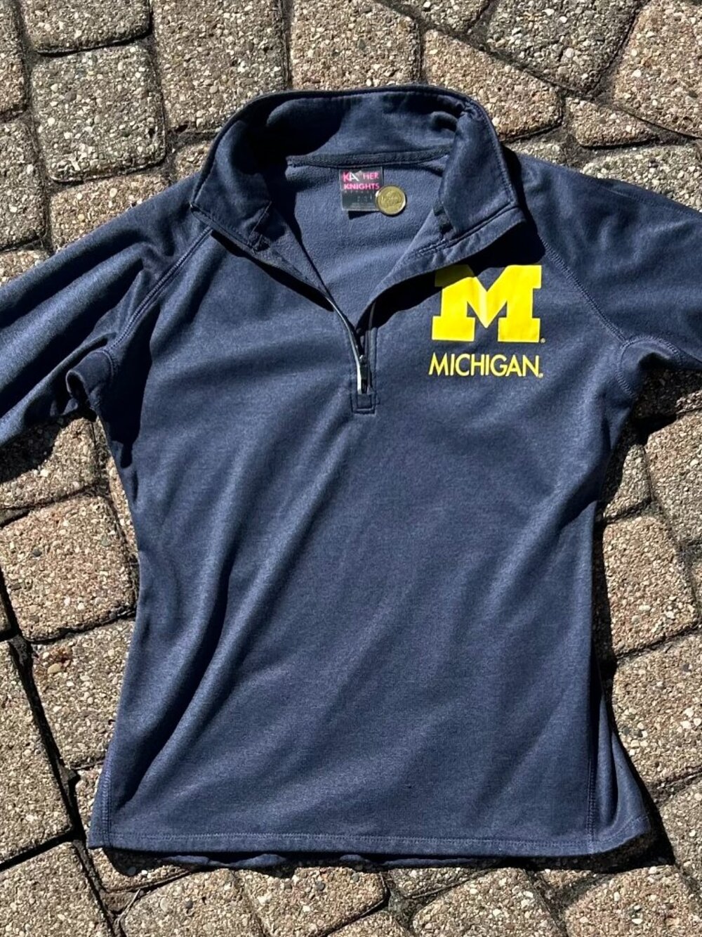 University of Michigan Womens 1/4 Zip Pullover Long Sleeve with thumb holes Size